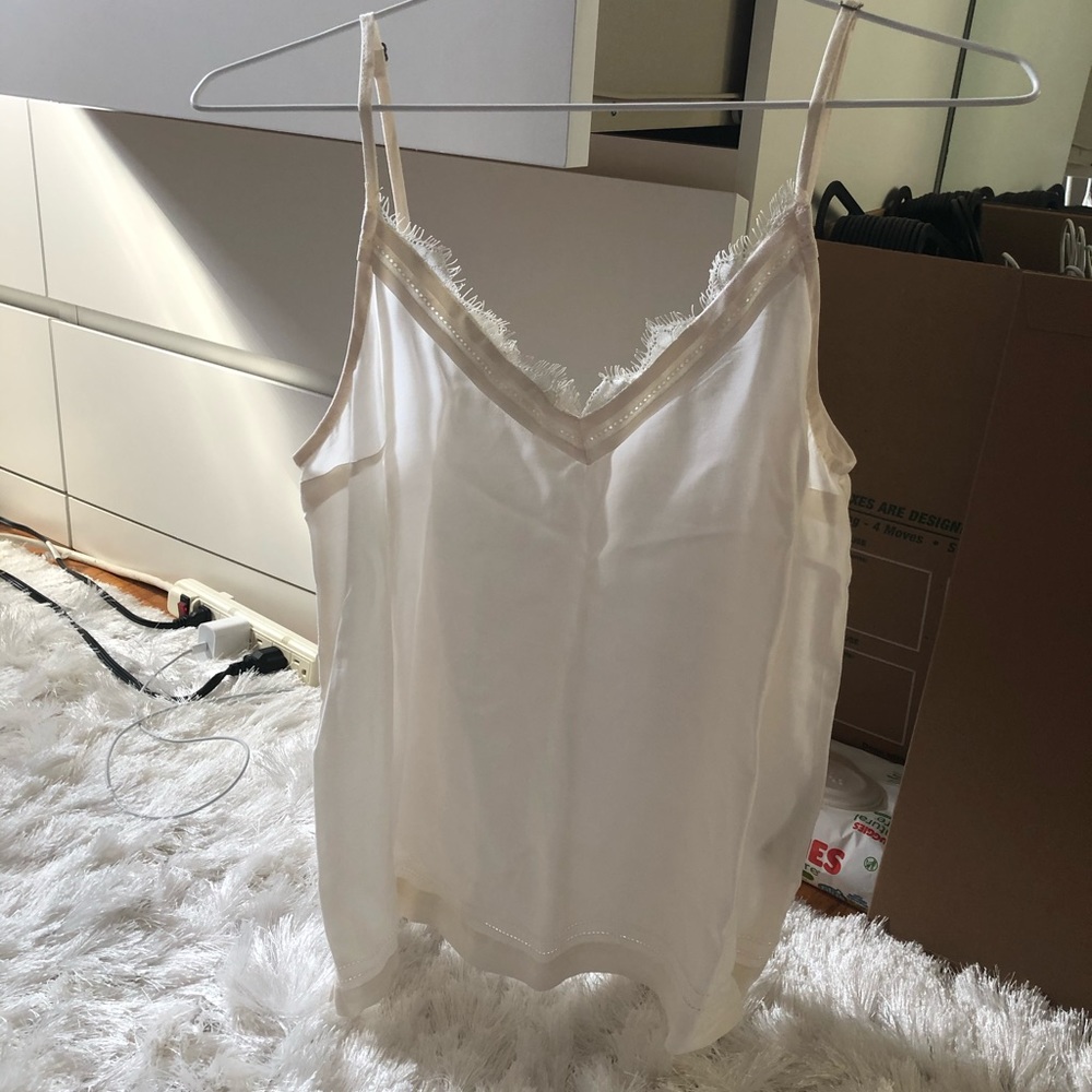⭐️2/$40⭐️A&F Blouse